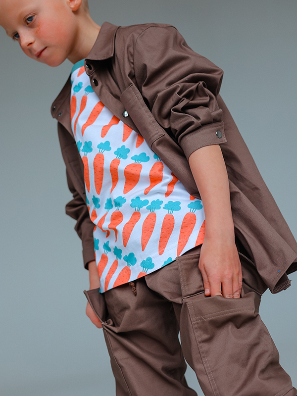 Коричневая джинсовая рубашка для мальчика