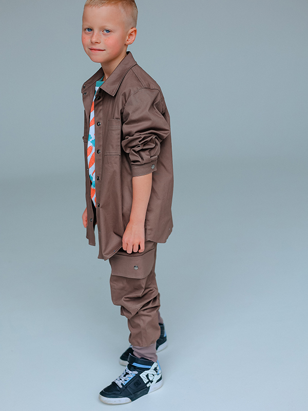 Коричневая джинсовая рубашка для мальчика