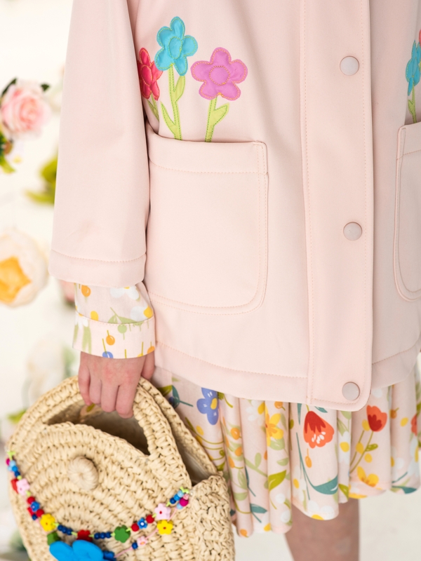 Розовая утепленная ветровка с капюшоном на девочку