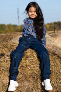 Детские джинсы для девочки, с манжетами