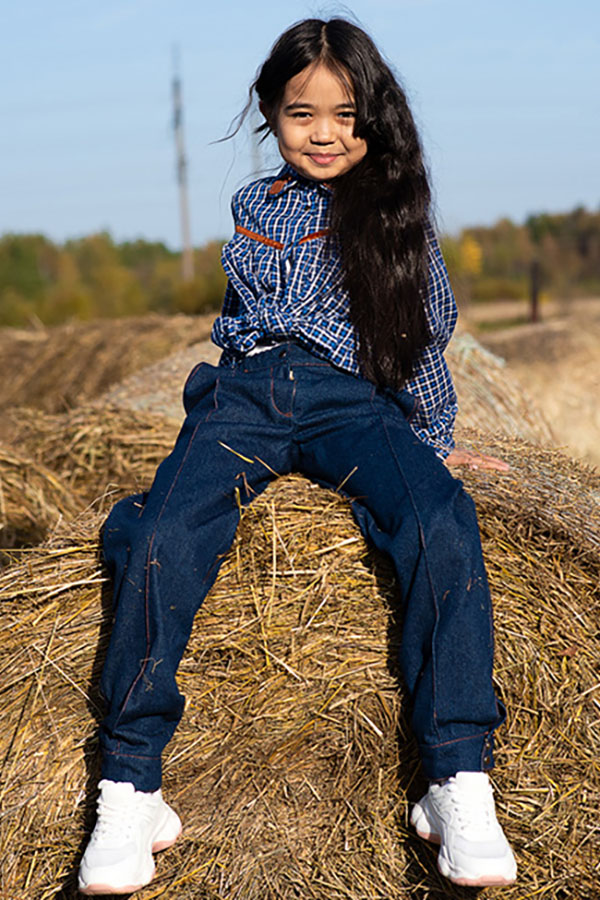 Детские джинсы для девочки