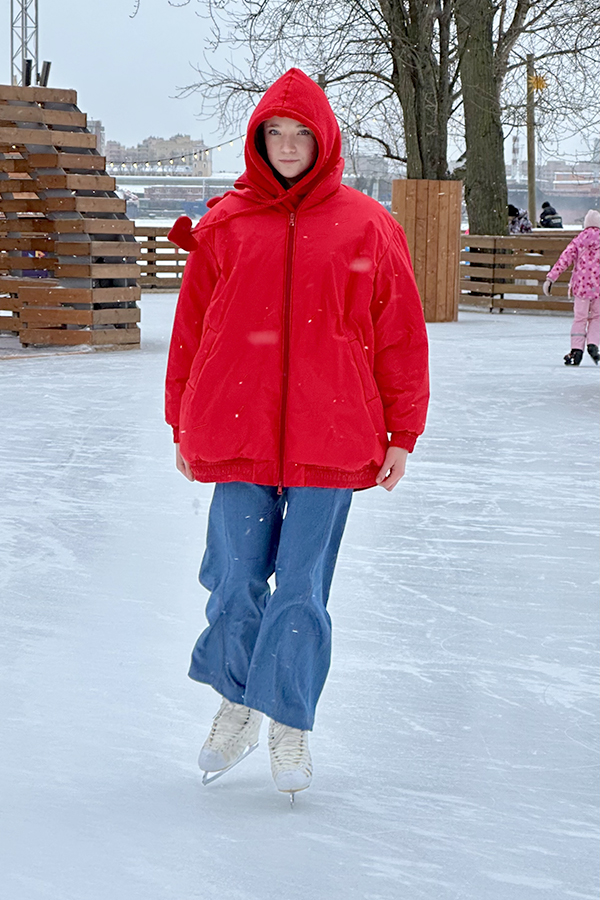 Ярко красная куртка-бомбер "Hearts alive" для девочки версия ЗИМА!