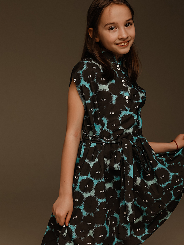 Бирюзовое детское платье-кейп "Чернушки" по мотивам произведений Хаяо Миядзаки