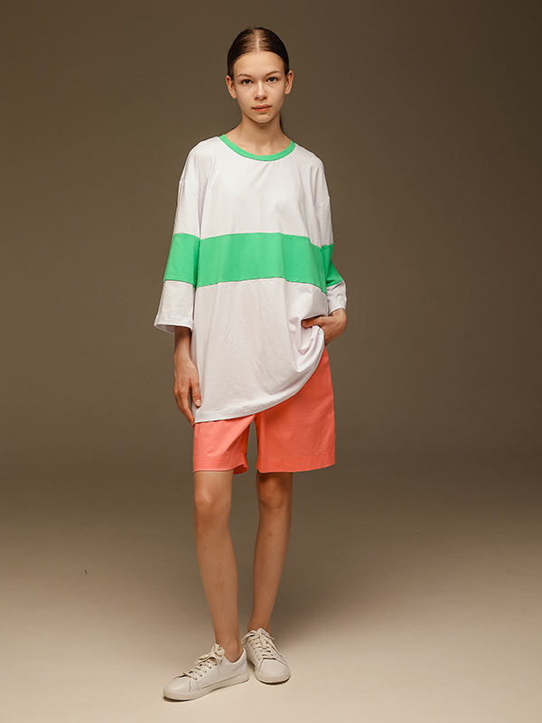 Белая оверсайз футболка-косплей "Тихиро"